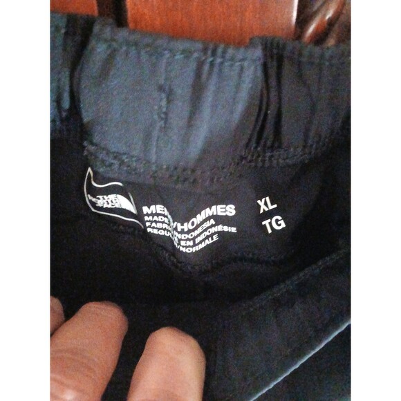The North Face Adventure Nylon Shorts Men's Size XL Black w/White Logo - Picture 4 of 9
